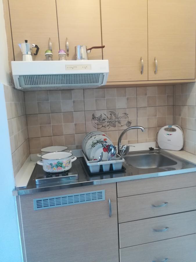 Konstantinos Apartments Agia Efimia Eksteriør bilde